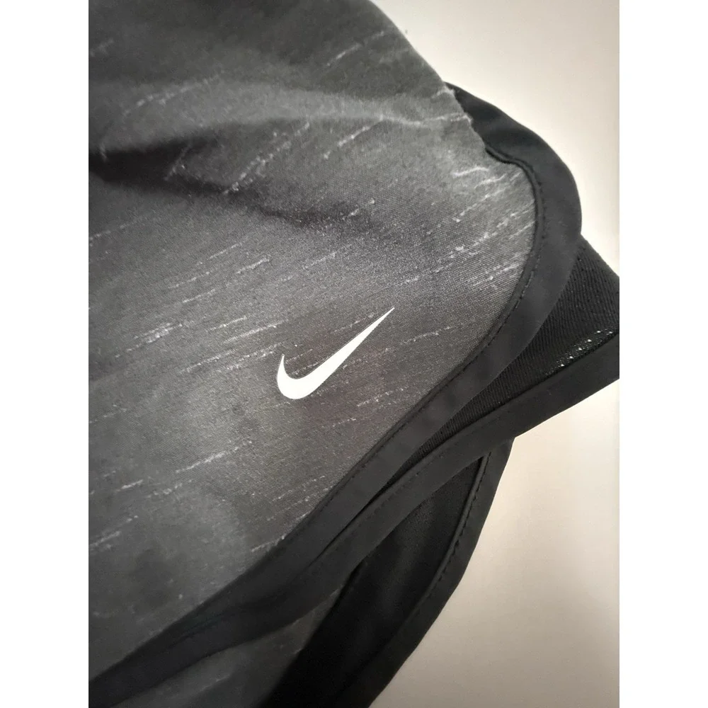 Nike Dri-FIT Running Shorts - Size Small. K21
